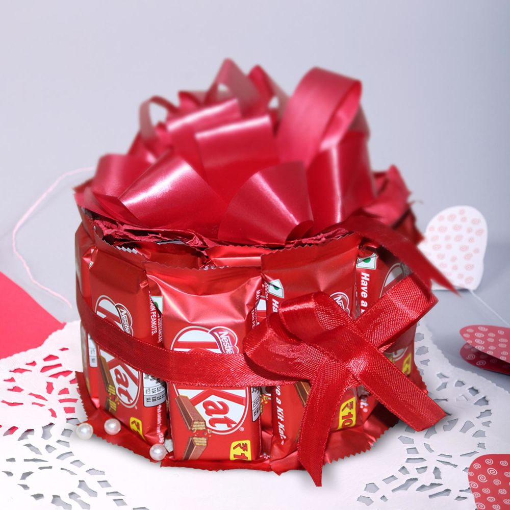 89282_kitkat-chocolates-wrapped-in-red-elegance